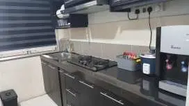 อพาร์ตเมนต์ 3 ห้องนอน 2 ห้องน้ําส่วนตัว ขนาด 900 ตร.ม. – บาตู บูโร๊ะ