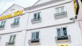 HOTEL 101 Ulu Tiram