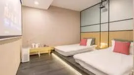 笑臉裡好久不見青年旅舍重慶店