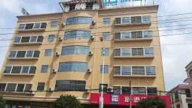 派酒店連州汽車站商業美食街店
