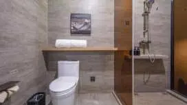 Atour Hotel Hefei South Railway Station North Square