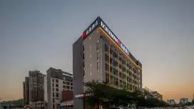 柏曼酒店崇左广西民族师范学院店