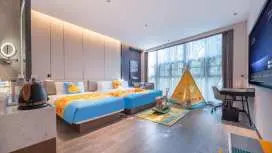 昆明万象城拓东体育馆亚朵酒店