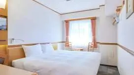 Toyoko Inn Shin-takaoka-eki Shinkansen Minami-guchi