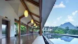 Yangshuo Riverside Resort Hotel