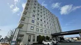 露樱酒店鹤冈交流道口店