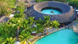 ニャチャン アイリゾート(I-Resort)温泉体験 泥風呂 / ウォーターパーク(ベトナム)