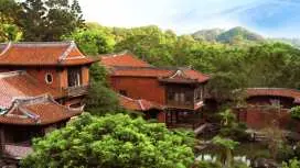 Hsinchu The One Nanyuan Humanity Inn | Garden Tour