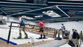 [Indoor Skiing & Waterskiing] Indoor Warm Water Surfing. Indoor Snowboard & Ski Skiing | Kwai Chung Rui Sen Industrial Building | Snow & Surf