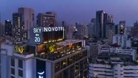 Sky on 20 Rooftop Bar at Novotel Bangkok Sukhumvit 20 | Thailand