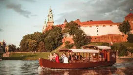 คราคูฟ ล่องเรือกอนโดลาแบบดั้งเดิม 1 ชั่วโมง ล่องเรือชมแม่น้ําวิสตูลา