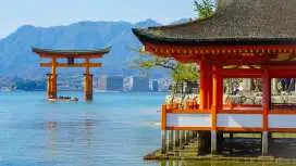 宮島半日歴史散策ツアー