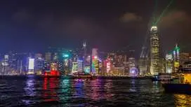 香港の二大夜景を満喫!シンフォニーオブライツ+ビクトリアピーク<日本語ガイド/スターフェリー乗船/夕方~夜/夕食なし or ミシュラン1つ星・添好運の飲茶ディナープランあり>