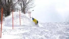 【日本关西滑雪一日游】大型滑雪场奥伊吹粉雪滑雪体验