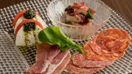 奈良县、橛原市、大和高田市、葛城市 |汉堡包、WINE × Teppan Ryouri Ba~ru (WINE × Teppanyaki Bar) |仅座位预订