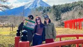 FANTASTIC 1-Day FUJI & HAKONE Guided Bus Tour with Mt.Fuji, Buffet Lunch, Hakone Cruise, Ropeway & Bullet Train