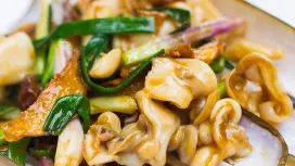 Sai Kung | Luk Fook Restaurant | 16 Consecutive Michelin Stars | Star-Rated Seafood Set Meals for Two/Four | Salt and Pepper Baked Abalone | Stir-Fried Razor Clams with Ginger and Scallions | Cantonese Seafood Restaurant | KKday Exclusive Offers