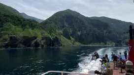 Shiretoko Sightseeing Cruise "Aurora" : A World Heritage Experience