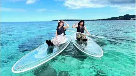 【沖繩,瀨底島】全新菜單!我們在海龜棲息的瀨底島推出了全新的SUP體驗!悠閒地漫步水上!行程期間提供免費拍照服務!