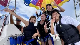 【沖縄・石垣島】石垣島の雄大な海の上でパラセーリング!初心者、小さなお子様、ご年配の方でもOK!