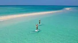 【宮古島・ユニの浜】《幻のユニの浜上陸プラン》【完全貸切1組限定】クリアSUP or クリアカヤックで行くユニの浜ツアー!【ドローン撮影付】
