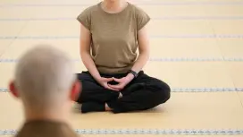 Zen Retreat in Kamakura: Zen Meditation, Bamboo Temple, and Lunch
