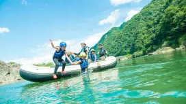 【岐阜木曽川/写真付】ファミリーの休日にぴったり!美しい峡谷と激流を漕ぎ進む「木曽川アドベンチャー」