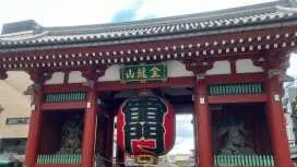 [Tokyo, Asakusa] Sensoji Temple Tour - Try your luck with fortune-telling slips with your partner, family, or friends, and learn about Buddhist customs and the history and folklore of Asakusa!