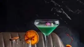 茉莉城市酒店(阿索克)的 Jass 酒吧和小酒館 | ประเทศไทย