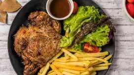 The Grumpy Bear Cafe | Central Singapore