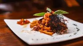 The Public Restaurant & Bar | Tillabéri