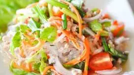 ทรัมป์ บาร์ แอนด์ บิสโทร | ประเทศไทย