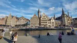 Ghent: Guided City Highlights Walking Tour with Light Meal|Belgium
