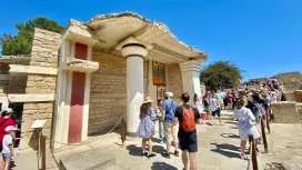 Knossos: Private Tour with a Licensed Guide & Entry Ticket|Greece