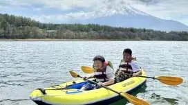 【山梨・山中湖】〈90分〉初心者におすすめ!富士山に一番近い山中湖でカヤック体験!(2人乗り)