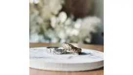 【東京・代官山】ふたりで作るハワイアンジュエリー結婚指輪|渋谷・目黒からも好アクセス。代官山の隠れ家工房で刻む伝統モチーフの手作りリング