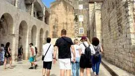 Relaxing walking tour Split with a true local|Croatia