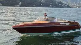 Como: 3 hours Private Boat Tour - Star Wars, James Bond|Italy