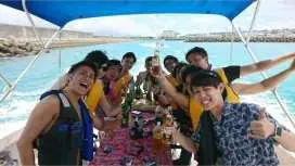 【9月・10月限定】【宜野湾発・慶良間チービシ近海】1日で沖縄の海遊びを満喫・遊びつくす貸切クルーズフルコース!