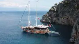 Fethiye boat cruise with lunch and transfers
