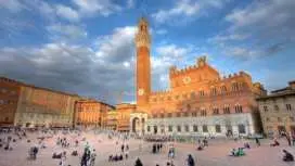 Small-group Siena and San Gimignano Tour with Dinner from Florence