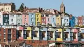Explore the best of the Old City of Bristol on a self-guided audio tour