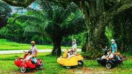 ทัวร์สุดหรูสไตล์ภาพยนตร์พร้อมรถไซด์คาร์ในสิงคโปร์