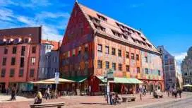 Augsburg 2-hour city walking tour with a local