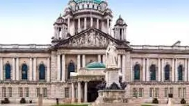 Explore the best of Belfast on a self-guided audio tour