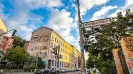 Berlin private architecture walking tour with a local guide