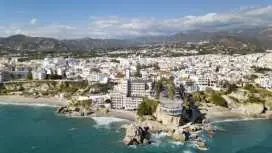 그라나다에서 출발하는 네르하(Nerja) 및 프리질리아나(Frigiliana) 투어