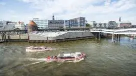 2-hour Guided Boat Tour of Hamburg Harbor
