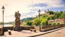Würzburg best intro walking tour with a local