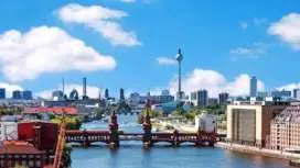 Discover Berlin express guided city tour